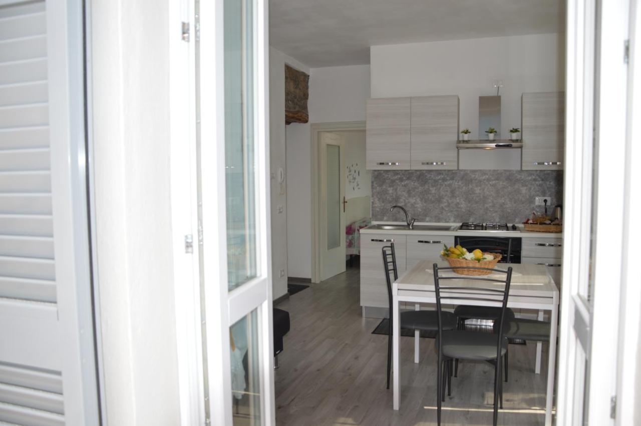 Lescen White Residence - Lake View 勒泽诺 外观 照片